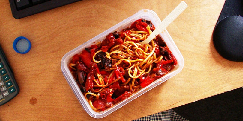 Nếu cứ giữ 25 thói quen này tại văn phòng, sớm muộn bạn cũng bị "tẩy chay" ảnh 4