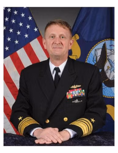 Phó đô đốc Johnny Wolfe (Ảnh: Wiki). Phó đô đốc Johnny Wolfe (Ảnh: Wiki).