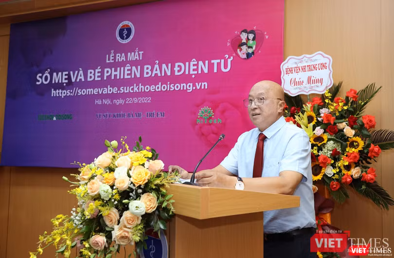 Thứ trưởng Bộ Y tế Nguyễn Trường Sơn: Sổ Mẹ và Bé được tích hợp với hệ thống thông tin của ngành y tế