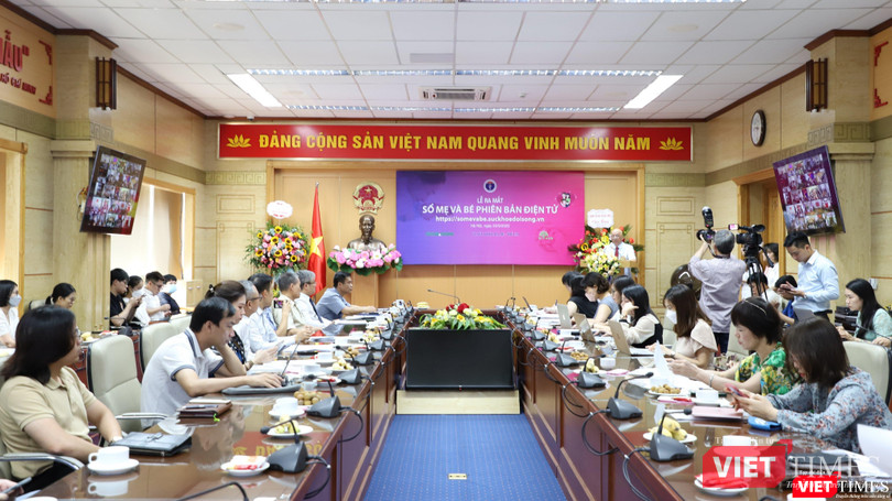 Lễ ra mắt Sổ Mẹ và bé phiên bản điện tử