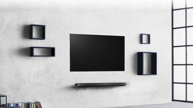 Đánh giá tivi LG OLED Signature: thiết kế hiện đại, mức giá khá cao ảnh 2