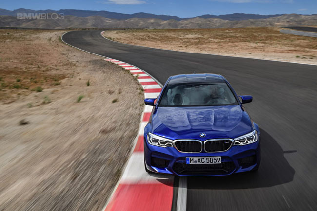 BMW M5 thế hệ mới chính thức ra mắt – chiếc BMW nhanh nhất trong lịch sử ảnh 3