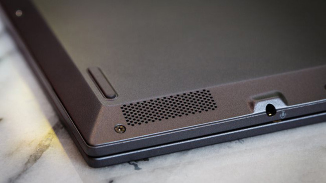 Đánh giá laptop Asus Pro B9440 ảnh 9