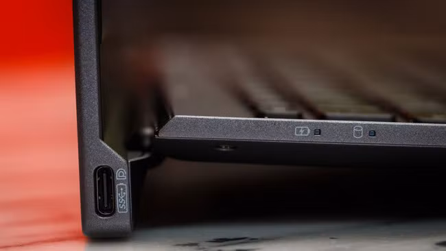 Đánh giá laptop Asus Pro B9440 ảnh 8