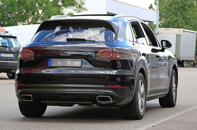 Hé lộ những hình ảnh đầu tiên của 2018 Porsche Cayenne ảnh 2