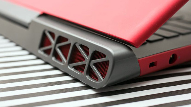 Đánh giá laptop Dell Inspiron 7000 ảnh 5