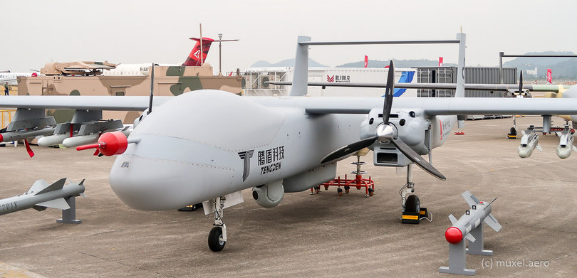 Loại máy bay không người lái trinh sát chiến đấu đường dài tầm trung và cao không TW328 do Công ty Công nghệ Tengden Tứ Xuyên nghiên cứu phát triển.