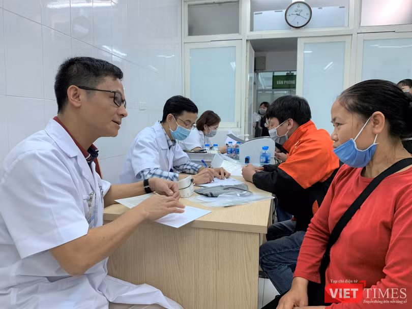 VT_ TS Cuong kham mien phi suy than man.jpg