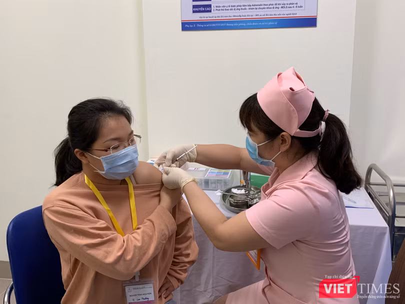 VT_tiem vac xin.JPG