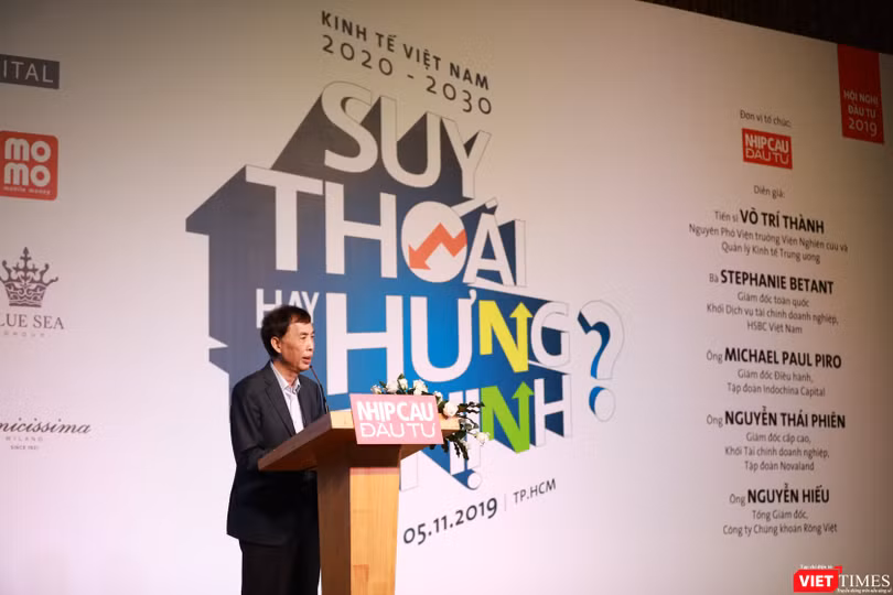 TS. Võ Trí Thành phát biểu tại Hội nghị Đầu tư 2019: Kinh tế 2020 – 2030: Suy thoái hay Hưng thịnh.