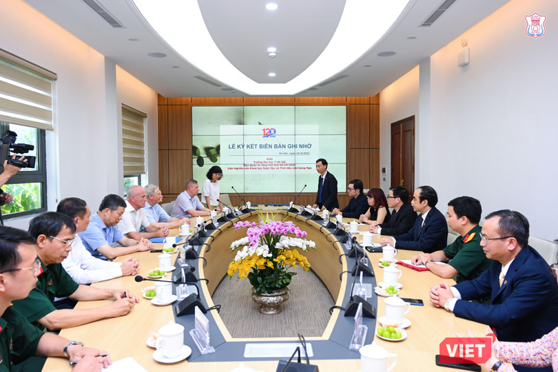 Buổi lễ ký kết diễn ra vào cuối chiều nay, 16/8 Buổi lễ ký kết diễn ra vào cuối chiều nay, 16/8