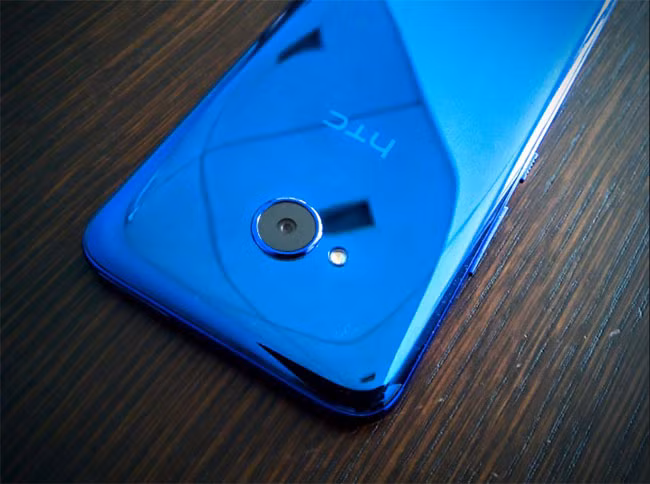 9 smartphone 2017 “vừa túi tiền” của bạn ảnh 2