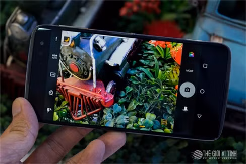 Cận cảnh BlackBerry DTEK60.