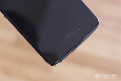 Cận cảnh smartphone BlackBerry DTEK60