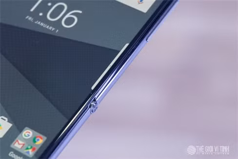 Cận cảnh BlackBerry DTEK60.