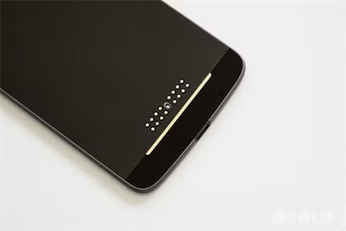 Cận cảnh Moto Z