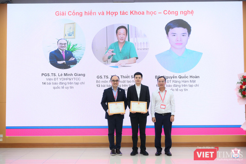 VT_ Giai cong hien.JPG