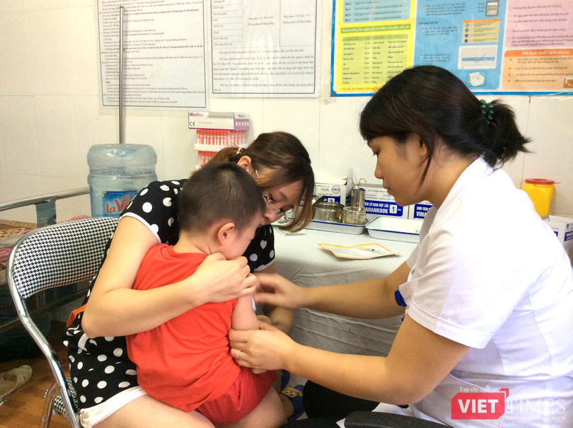 VT_ tiem vac xin.JPG