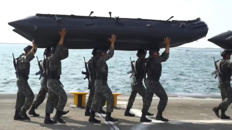 Lính thủy đánh bộ Đài Loan huấn luyện tại căn cứ Mỹ ở Guam (Ảnh: Sina).