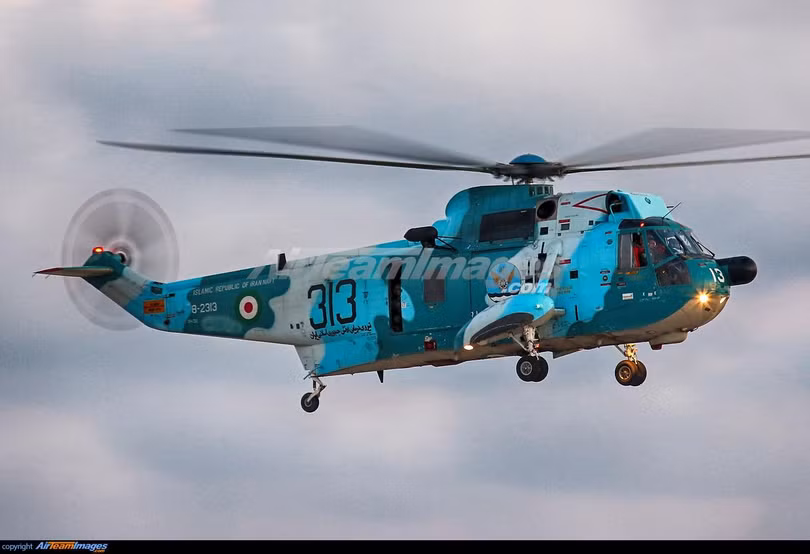 TRực thăng SH-3 Sea King của Hải quân Iran (Ảnh: airteamimages)