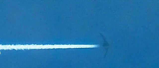 Chiếc RQ-180 bị phát hiện ở Philippines hồi tháng 9/2021 (Ảnh: 163.com). Chiếc RQ-180 bị phát hiện ở Philippines hồi tháng 9/2021 (Ảnh: 163.com).