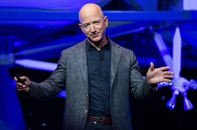 Jeff Bezos trong một sự kiện hồi tháng 5/2019 ở Washington DC. Ảnh: AFP. Jeff Bezos trong một sự kiện hồi tháng 5/2019 ở Washington DC. Ảnh: AFP.