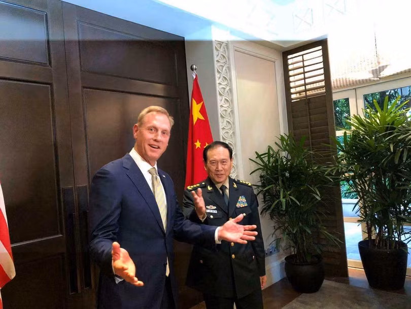 Ngày 31.5, hai ông Patrick Shanahan và Ngụy Phượng Hòa đã gặp nhau trước khi đăng đàn phát biểu tại Đối thoại Shangri-La.
