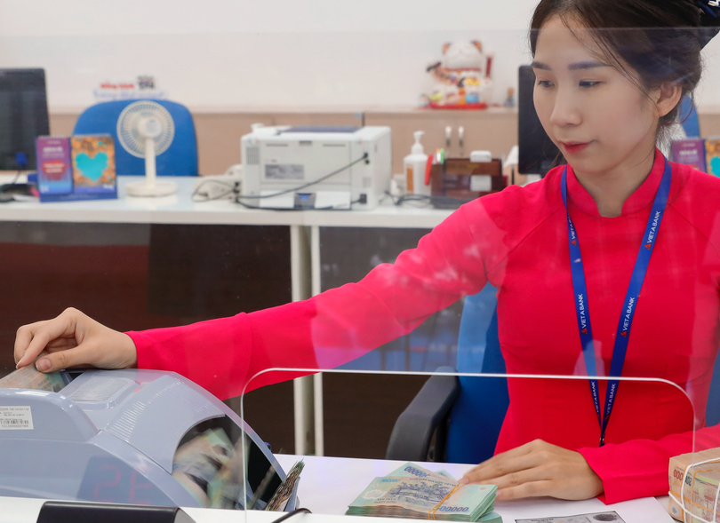 Nhiều ngân hàng giảm lãi suất để hỗ trợ nền kinh tế. Ảnh: YT