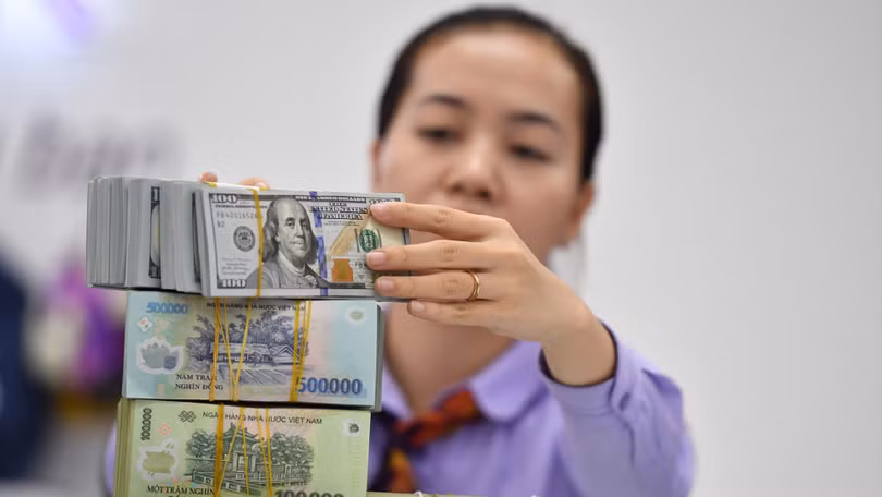 Ngân hàng Nhà nước bán can thiệp ngoại tệ kỳ hạn. Ảnh minh hoạ