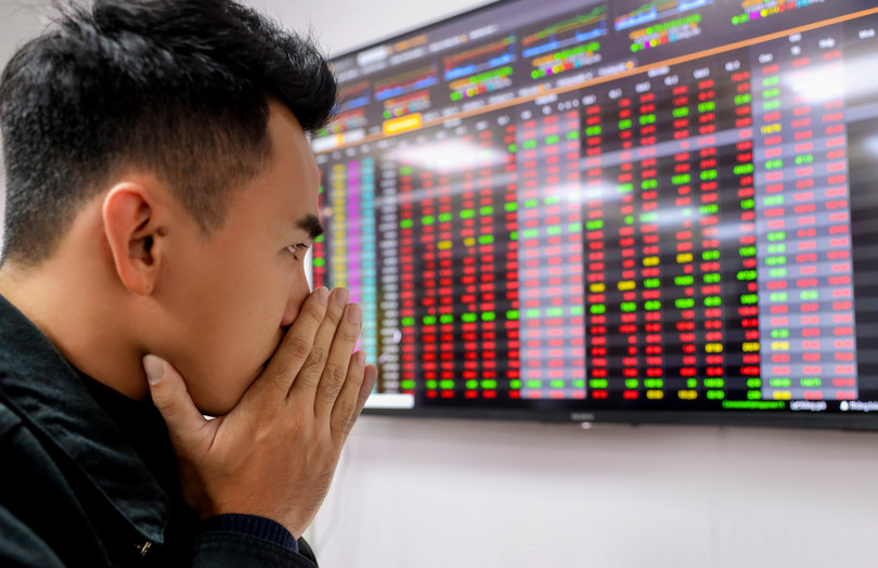 Sắc đỏ bao trùm VN-Index