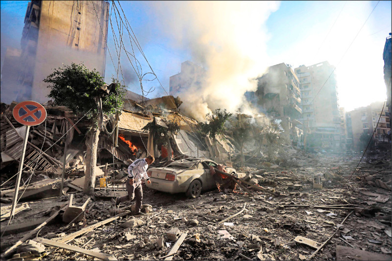 2.10 Israel nem bom Beirut.jpg