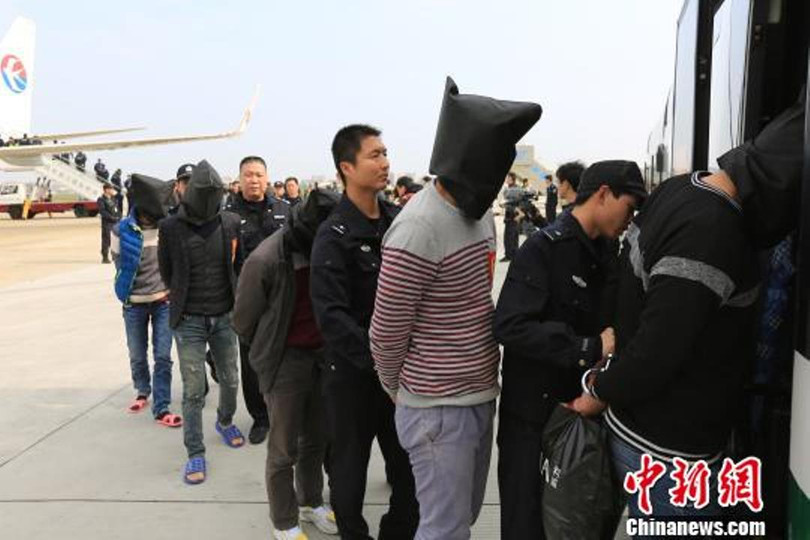 Toi pham lua dao tu Lao.jpg