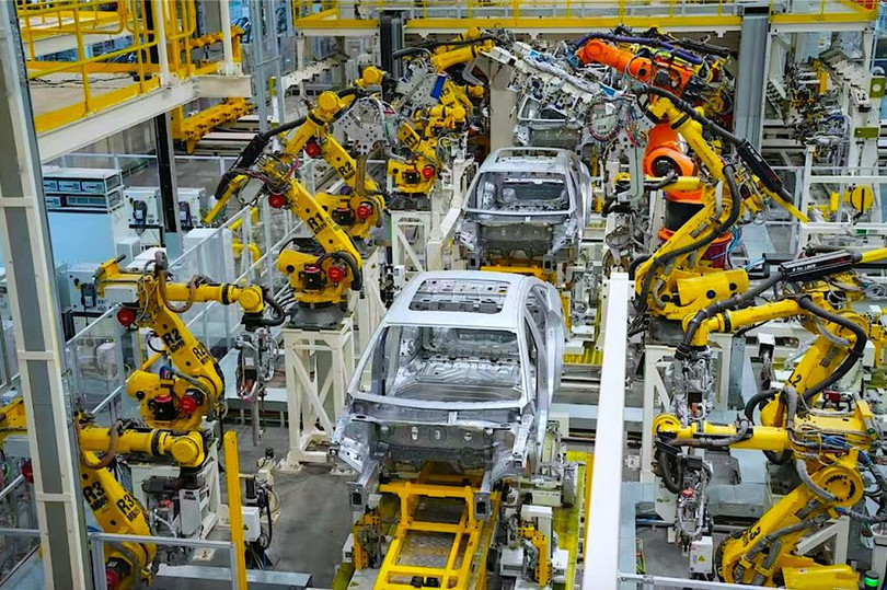 Xe dien dat muc Ky luc.jpeg