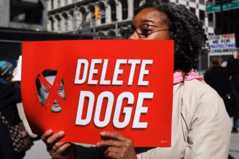 Bieu tinh chong DOGE va Elon Musk.jpg