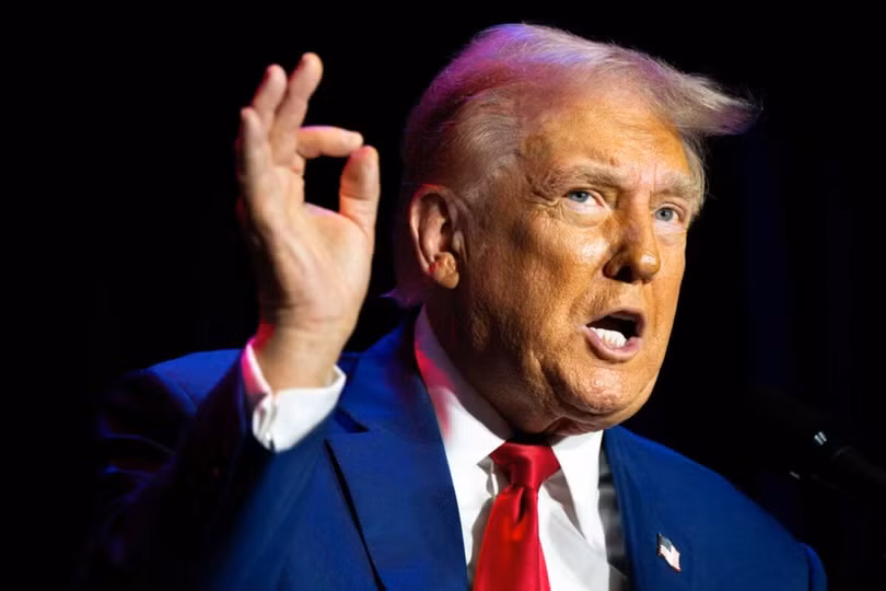 Ông Trump luôn khiến người ta bất ngờ với những quyết định của mình. Ảnh: EPA.