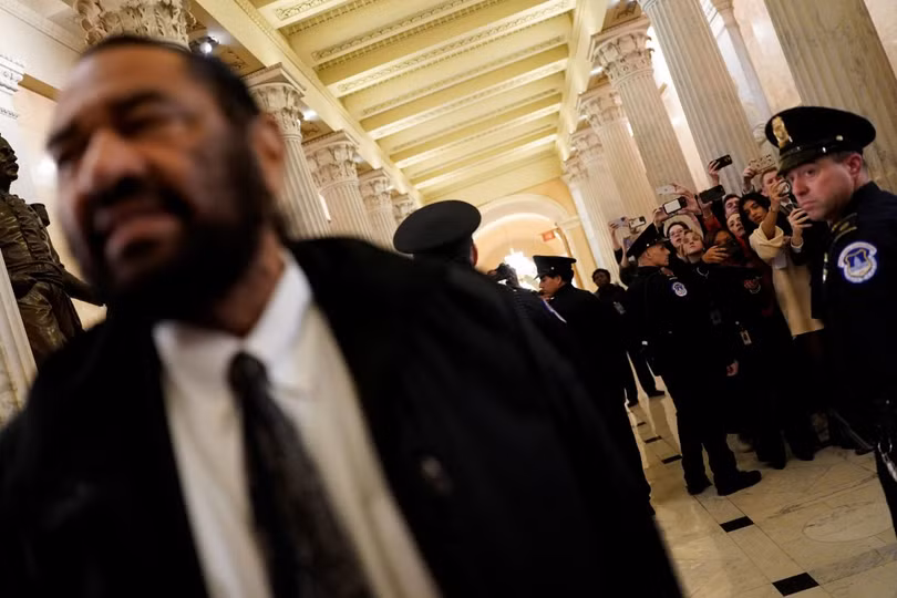 Bi dua khoi phong.jpg