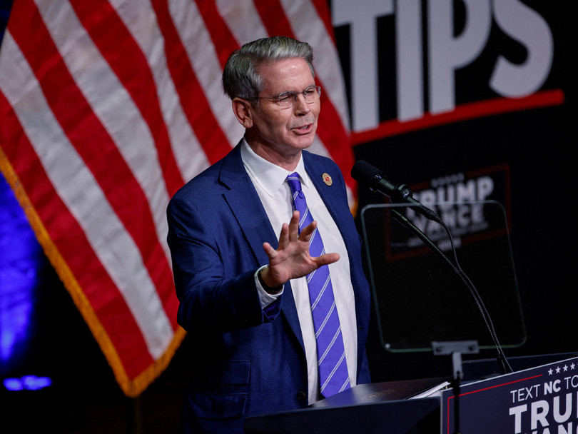 Bo truong Benseent.jpg