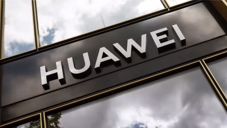 Mỹ đã làm rõ các quy định xuất khẩu của mình để cấm sử dụng chip AI của Huawei ở bất kỳ nơi nào trên thế giới. Ảnh: SCMP.