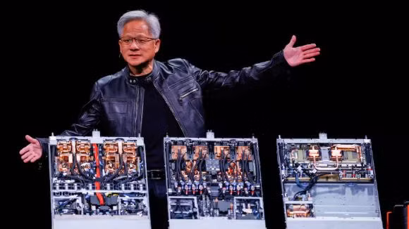  Giám đốc điều hành của Nvidia, Jensen Huang có bài phát biểu quan trọng tại Computex ở Đài Bắc, Đài Loan, Trung Quốc. Ảnh: SMCP.