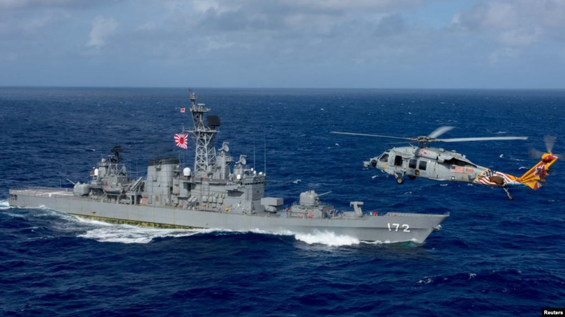 Tàu khu trục Shimakaze của Hải quân Nhật, chiếc tàu bị đâm thủng tối 30/3 (Ảnh: Đa Chiều).