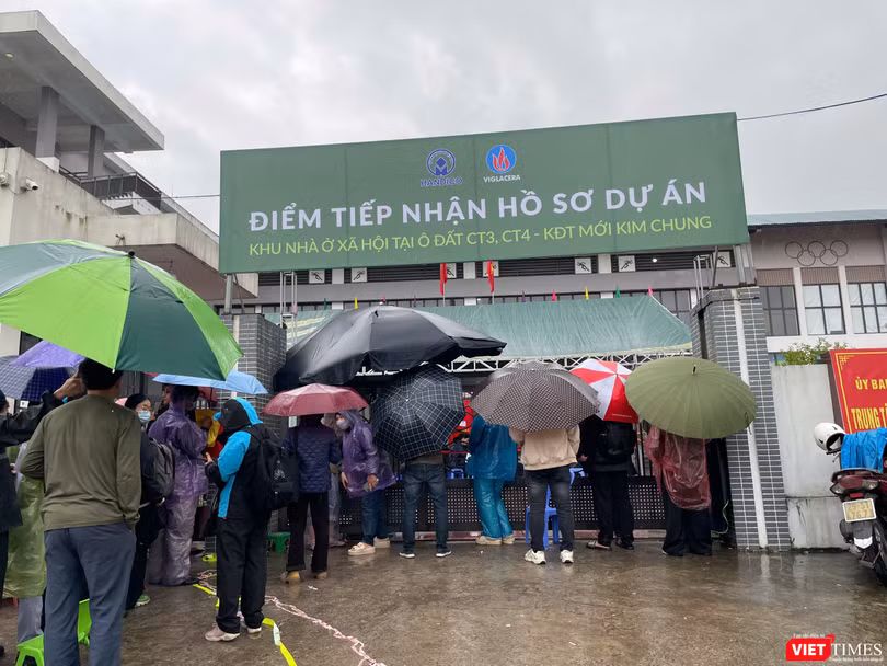 Nhiều ngân hàng đồng loạt điều chỉnh tăng lãi suất cho vay người trẻ dưới 35 tuổi mua nhà ở xã hội