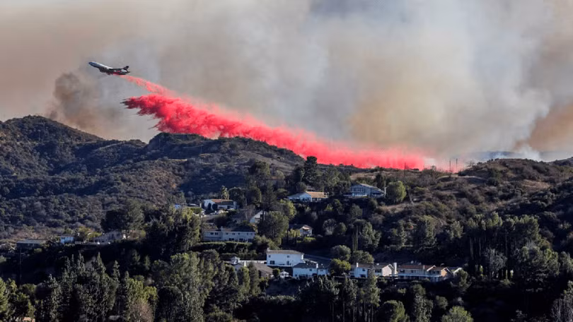 May bay chua chay.png