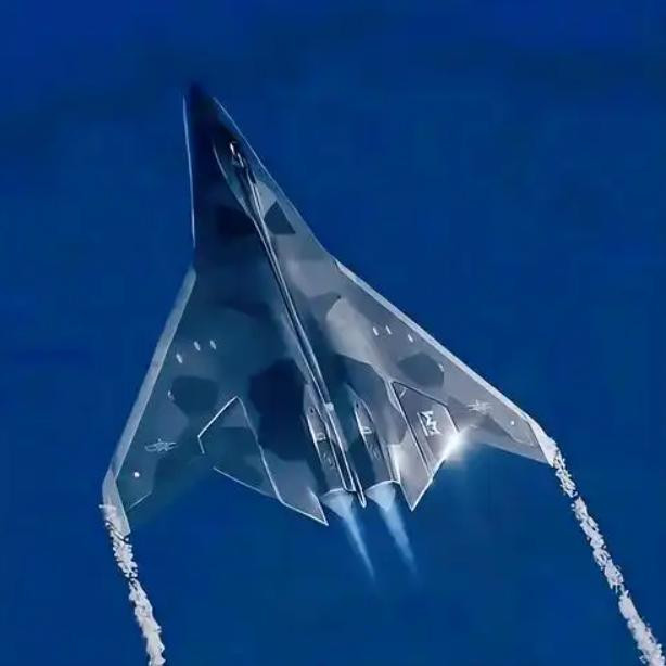 Do hoa may tinh J-50.jpeg