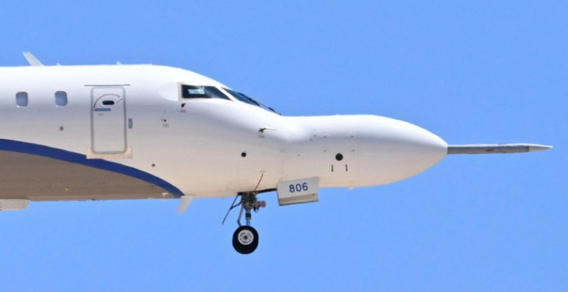 Mui may bay gan AIM-260.jpeg