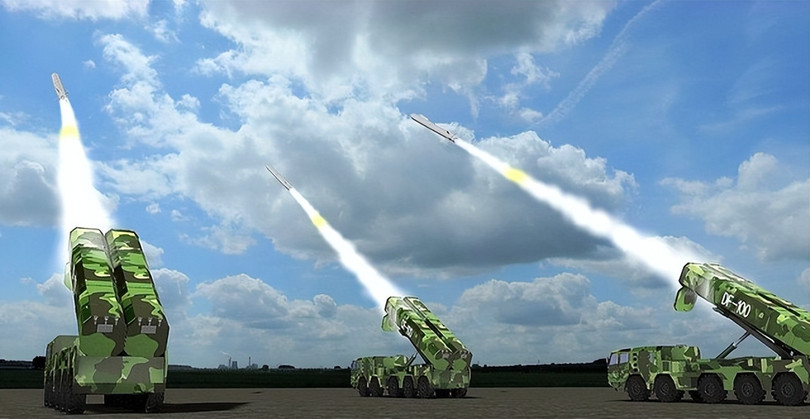 DF-100 tan cong.jpeg