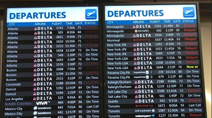 Cục Quản lý Hàng không Liên bang Mỹ tạm dừng tất cả các chuyến bay ngày 11/1/2023. Ảnh CNBC