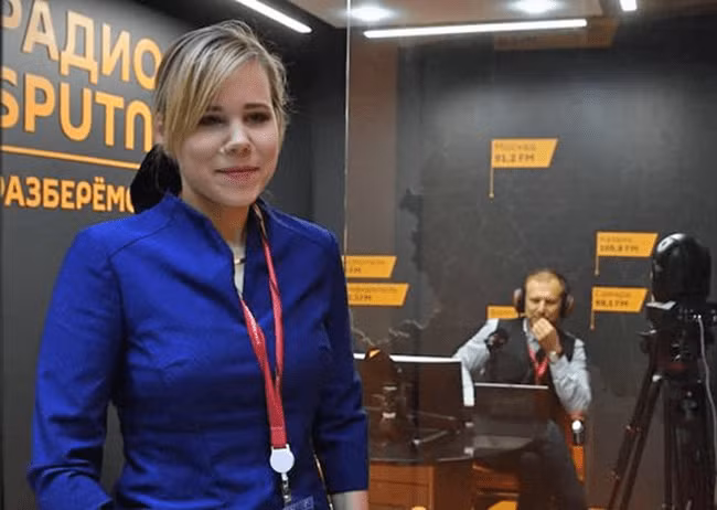 Nạn nhân Darya Dugina, một nhà phân tích chính trị khi còn sống (Ảnh: Guancha).