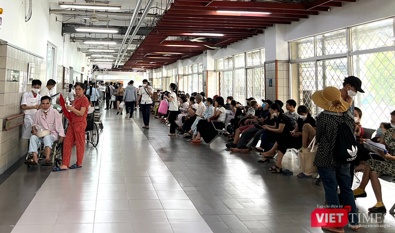 VT_ Giá viện phí.JPG