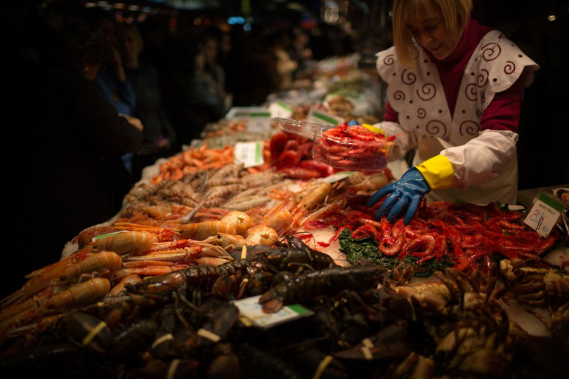 Những món ăn độc đáo mà người dân các nước thưởng thức vào lễ Giáng Sinh ảnh 11