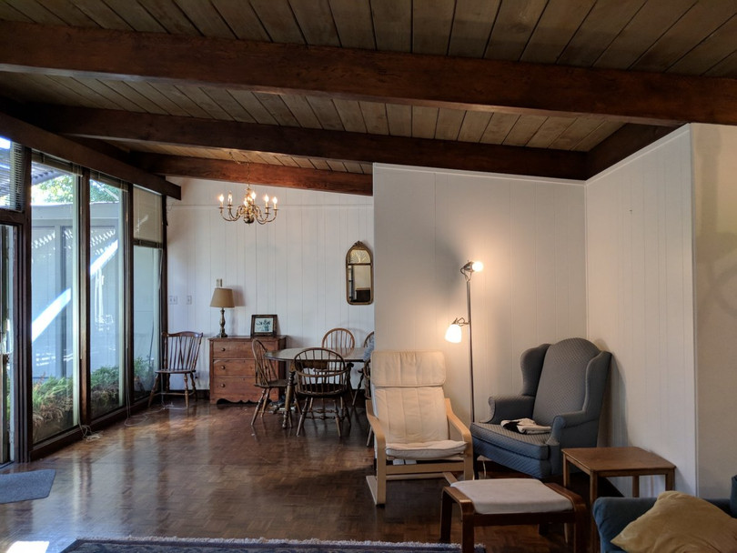 Thăm căn nhà "huyền thoại" nơi Zuckerberg đã sống và tạo lập mạng xã hội Facebook ảnh 17